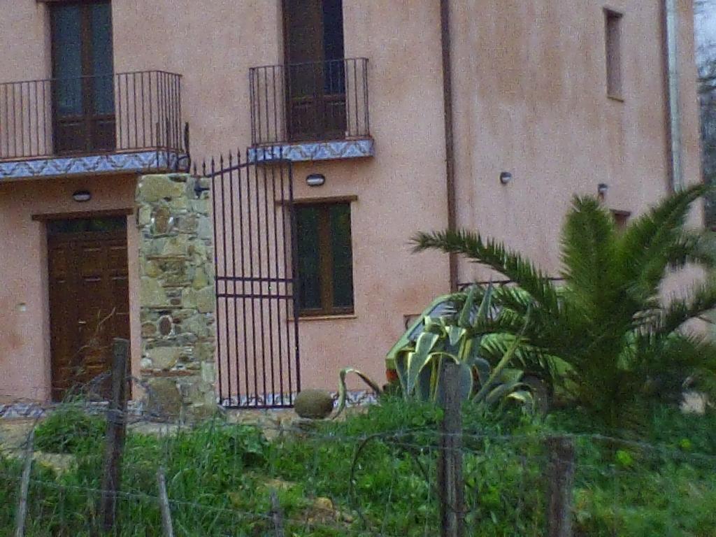 Agriturismo San Pietro Gangi Exterior photo
